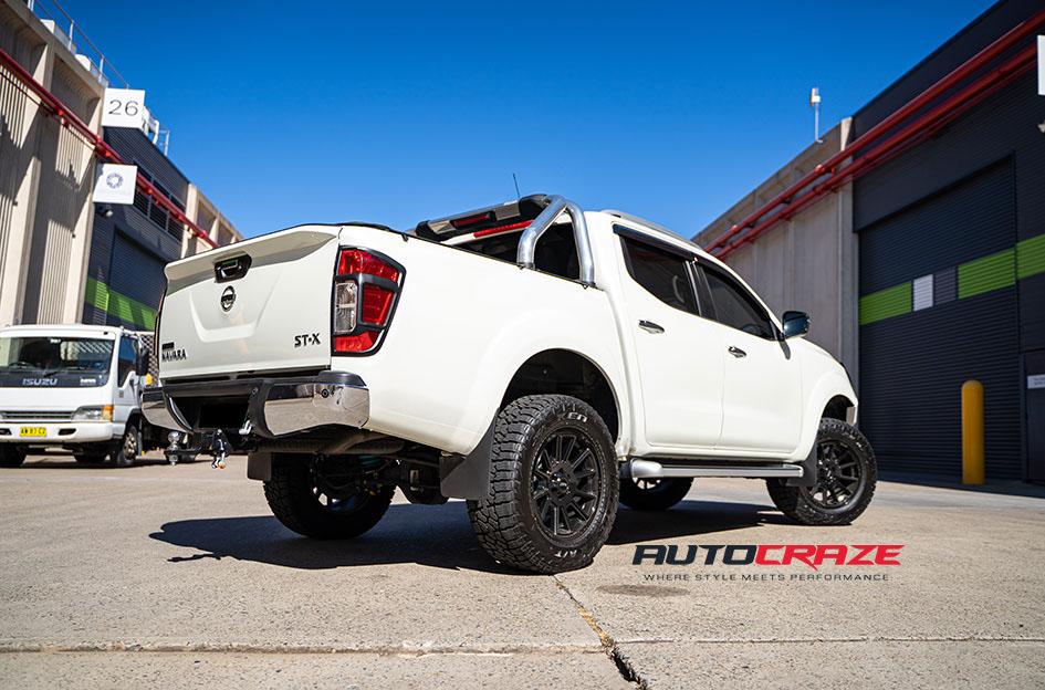NISSAN NAVARA AR933 INTAKE GLOSS BLACK